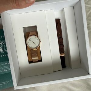 🔑 Solios Rose Gold Solar Watch Set With Extra Strap, Box Included